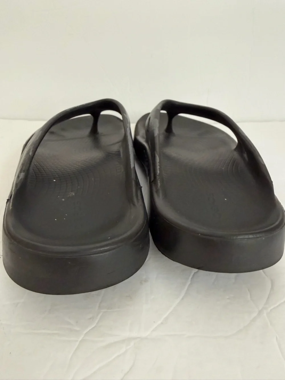 OOFOS OOriginal Thong Flip Flop Sandals Camo Comfort Recovery Unisex M9 W11